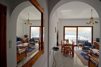 Theodora'S House Overlooking Valtos Hotel Parga Exterior photo